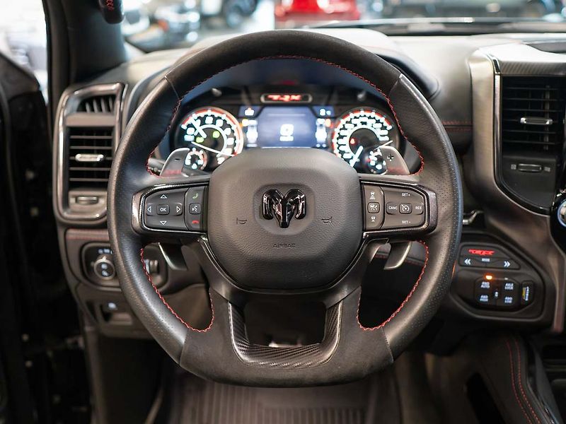 Dodge RAM (2022) 6.2 TRX Harman Kardon, Head Up - fotka 15 z 38