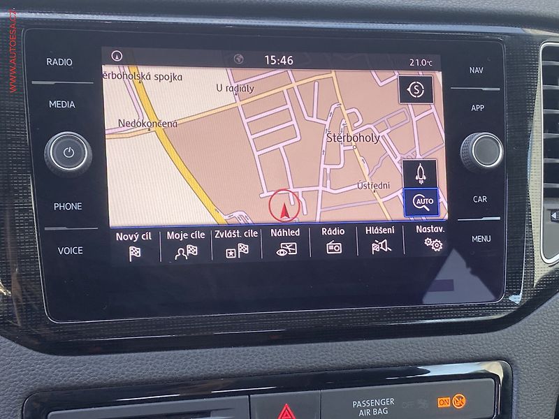 Volkswagen Golf Sportsvan (2018) 1.5 TSi, Highline, LED, TZ - fotka 16 z 18