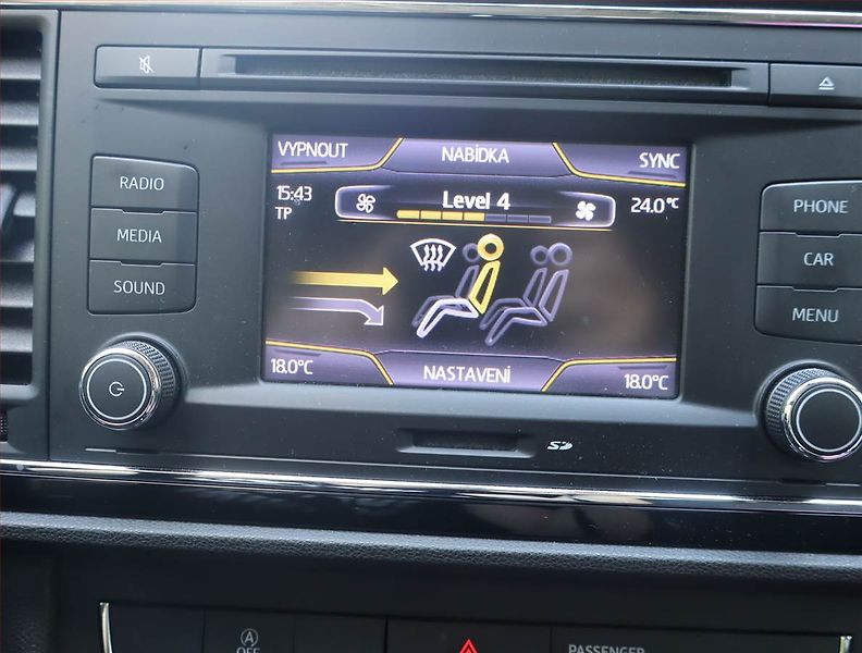 Seat Leon (2013) 1.2 TSI, Tempomat - fotka 19 z 20