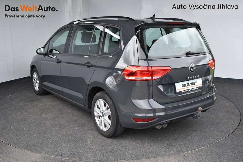 Volkswagen Touran (2022) 2.0TDI 110kW Závěs, DSG - fotka 20 z 23