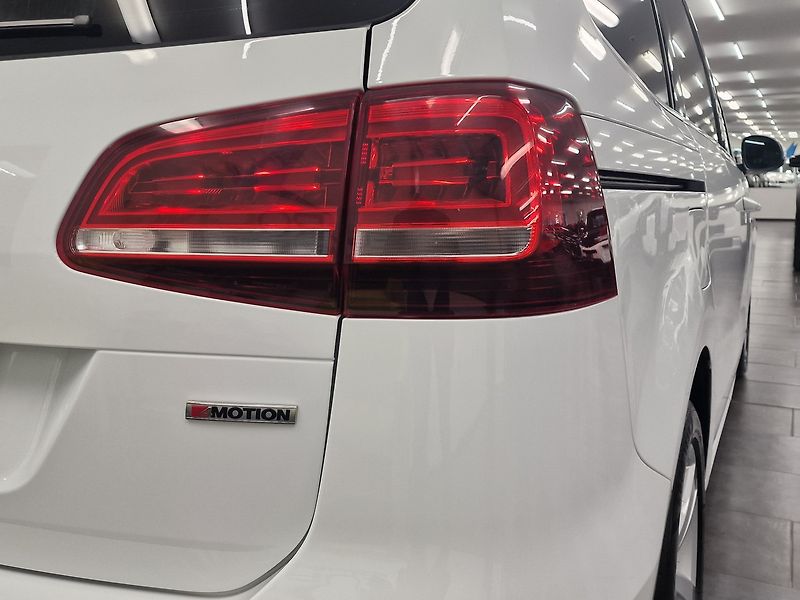 Volkswagen Sharan (2020) 130kW 4M GT DSG 2020 | Záruka - fotka 12 z 73