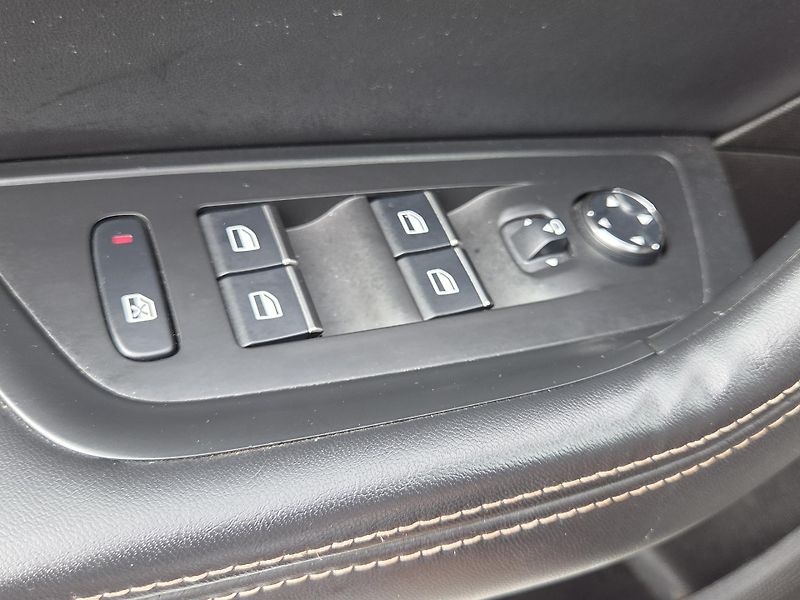 Peugeot 508 (2019) 2.0 BHDi 160 GT line EAT8 - fotka 29 z 34