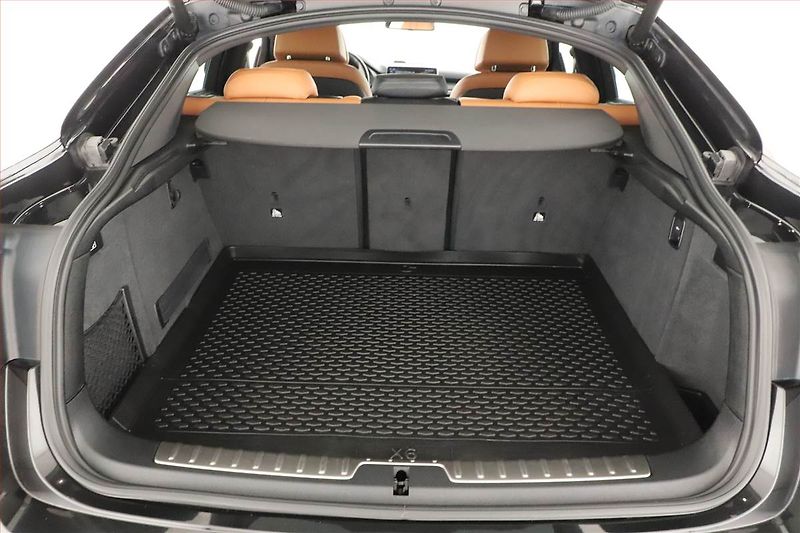 BMW X6 (2016) M Paket xDrive40d - fotka 19 z 21