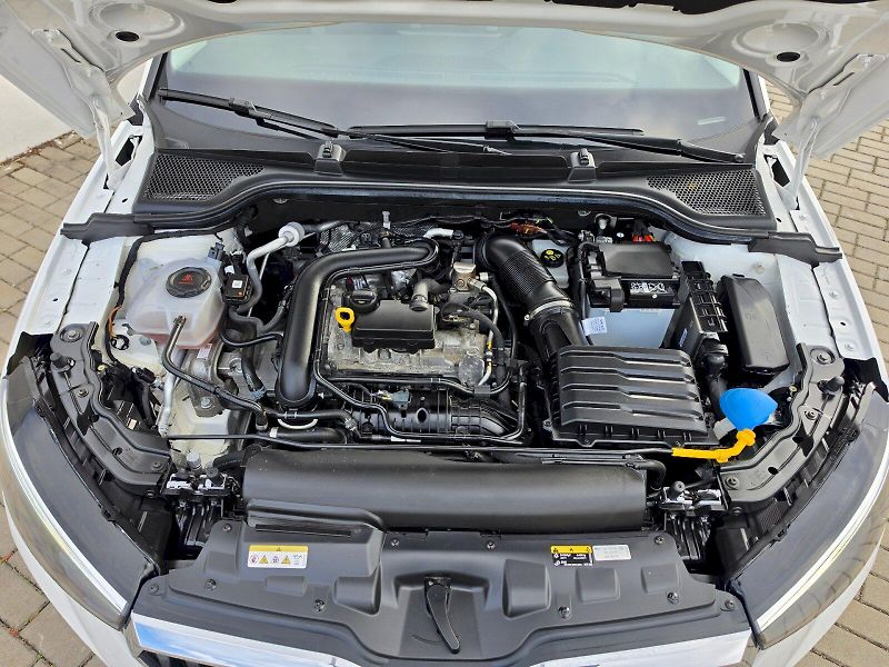 Škoda Scala (2023) 1,0TSI 81KW STYLE - fotka 28 z 32