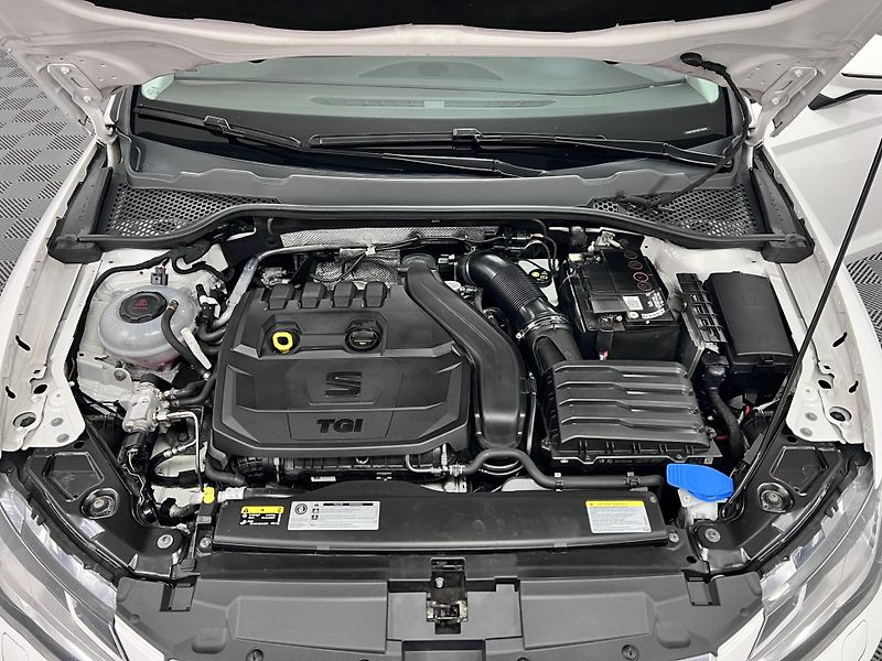 Seat Leon 1.5 TGI 96 kW, Manuál, 2019 - fotka 11 z 23