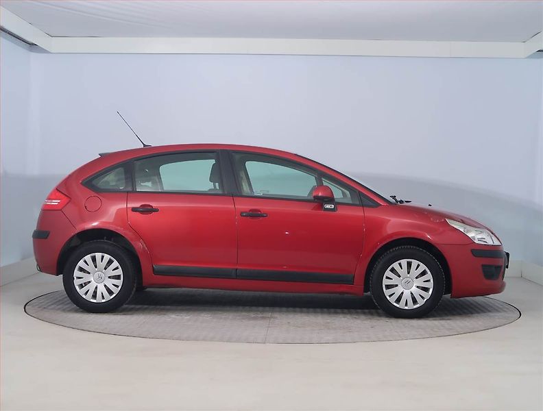 Citroën C4 (2009) 1.6 HDi, nová STK, Klima - fotka 6 z 14
