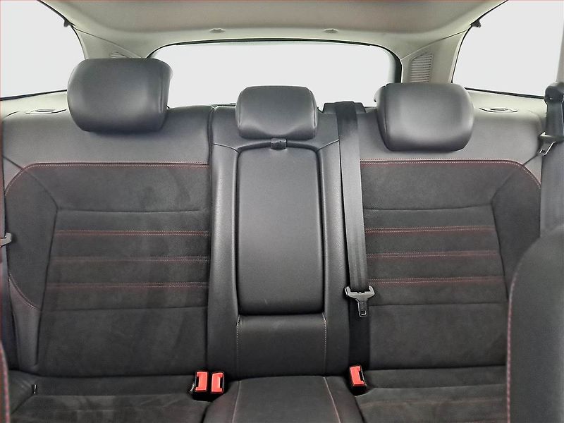 Ford Mondeo (2013) 2.2 TDCi, Automat, Navi - fotka 10 z 18