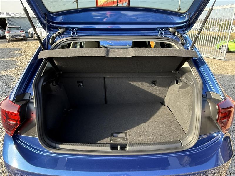 Volkswagen Polo TSI 70kW FACE VIRTUAL 15tKm - fotka 22 z 26
