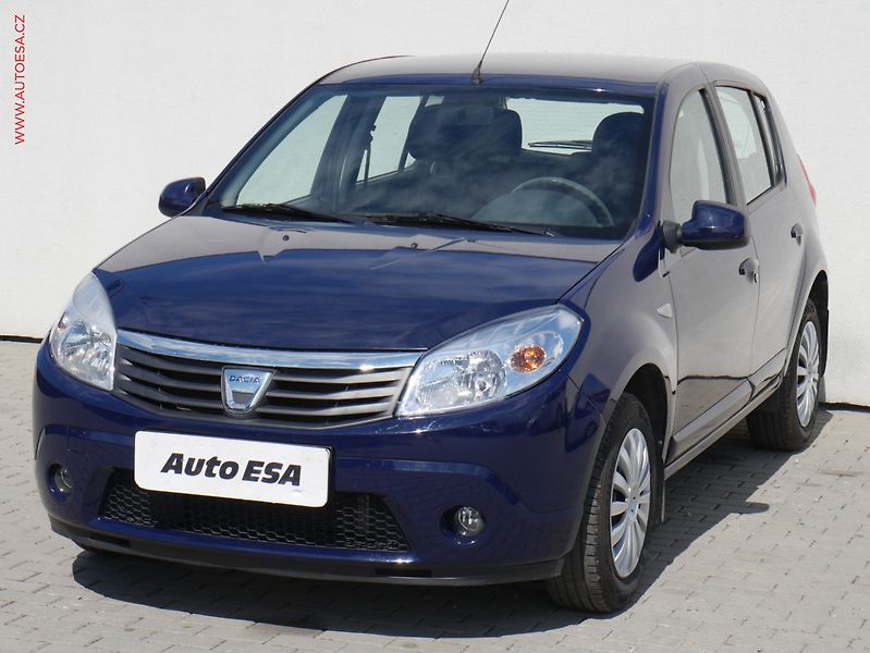 Dacia Sandero (2012) 1.2i, 1.maj,ČR, Klima - fotka 3 z 14