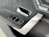 Mercedes-Benz Třídy A 200 AMG AUT*Panorama*Distronic - náhled 32