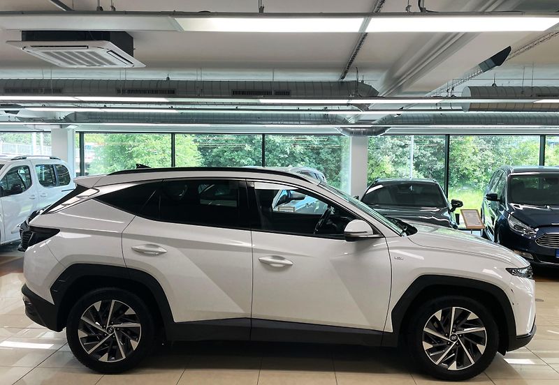 Hyundai Tucson 1.6 T-GDI GAMMA II MHEV, ČR - fotka 7 z 28