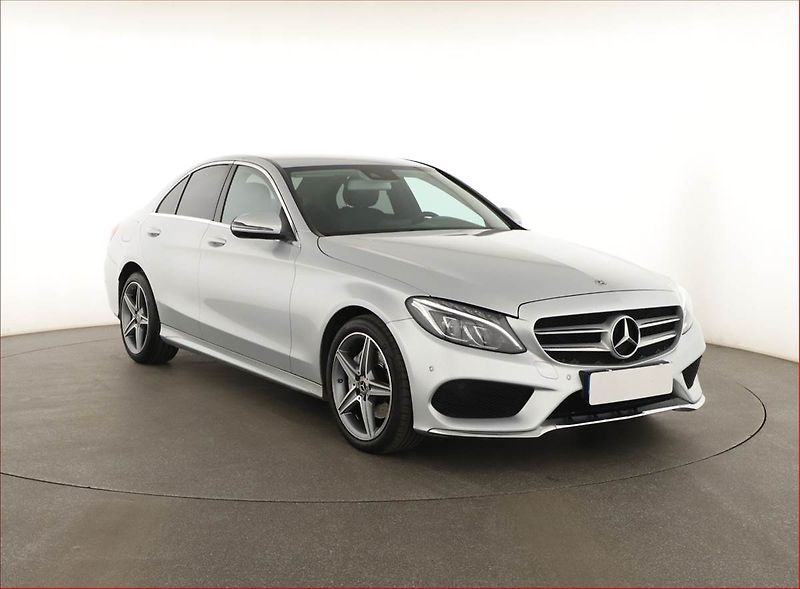 Mercedes-Benz Třídy C (2019) C 220 d 4MATIC - fotka 1 z 19