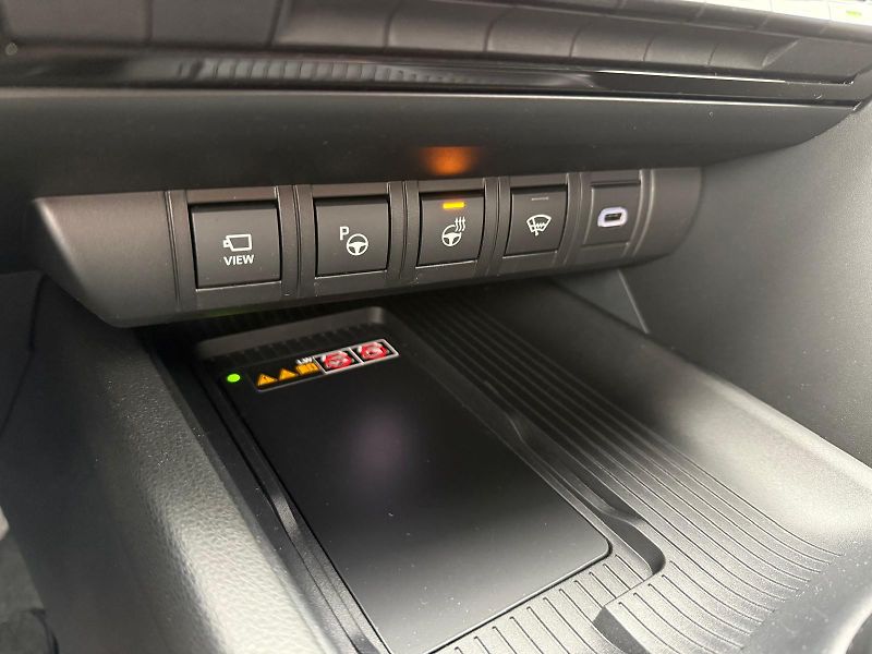 Toyota C-HR 2,0 HEV e-CVT GR Sport - fotka 22 z 30