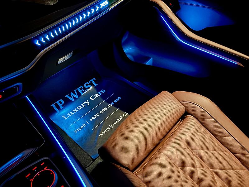 BMW X5 (2025) VZDUCH 2VR SoftClose Tažné HUD - fotografie inzerátu