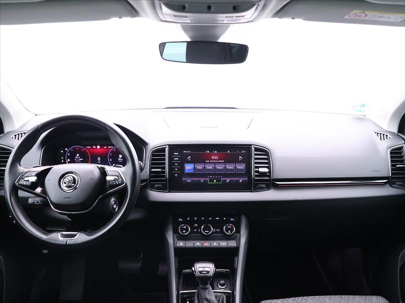 Škoda Karoq 2,0 TDI 4x4 DSG Style LED DPH - fotka 24 z 32