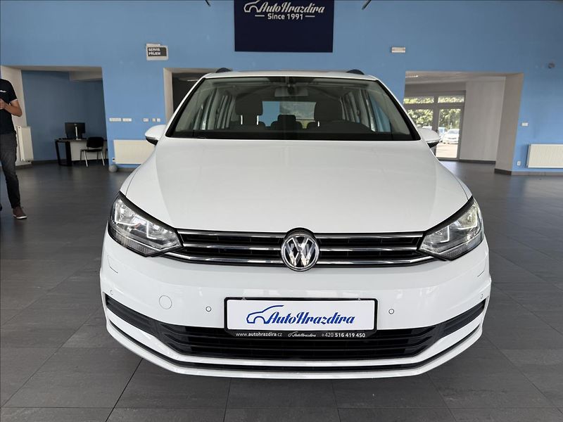 Volkswagen Touran 1,2   TSI,COMFORTLINE,SERVISKA - fotka 2 z 22