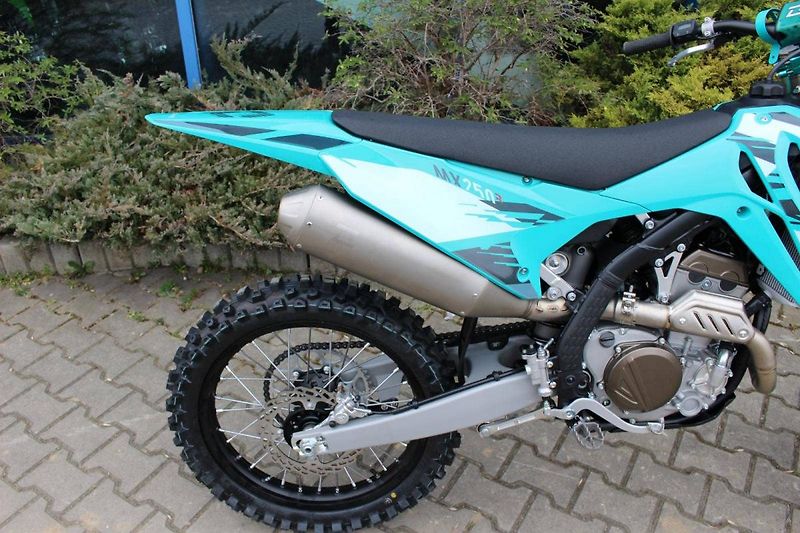 Kove (2026) MX 250 R 2026 SKLADEM - fotka 5 z 11