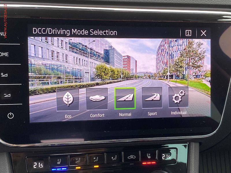 Škoda Superb (2019) 2.0 TDi, 2.maj,ČR, L&K, DSG - fotka 18 z 19