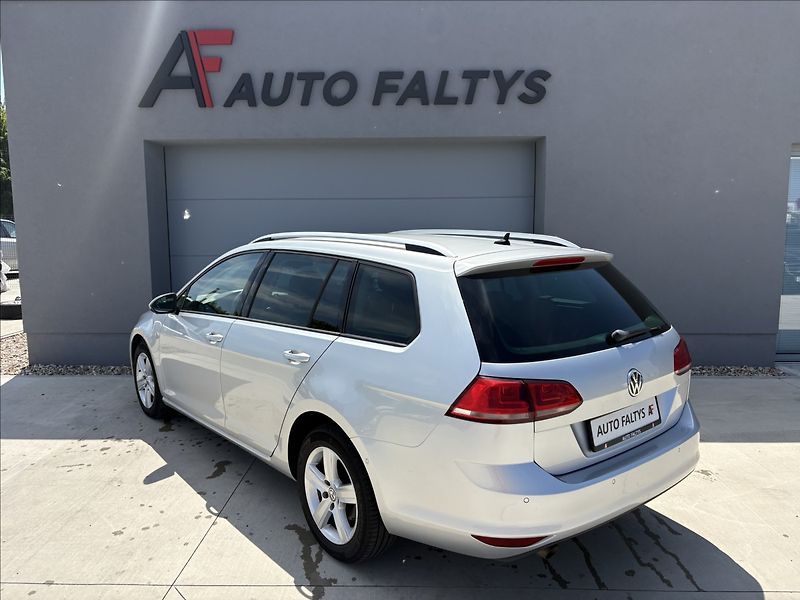 Volkswagen Golf 1,6 TDI rozvody spojka servis - fotka 5 z 33