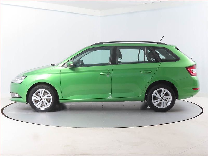 Škoda Fabia (2020) Style 1.0 TSI, Tempomat - fotka 3 z 14