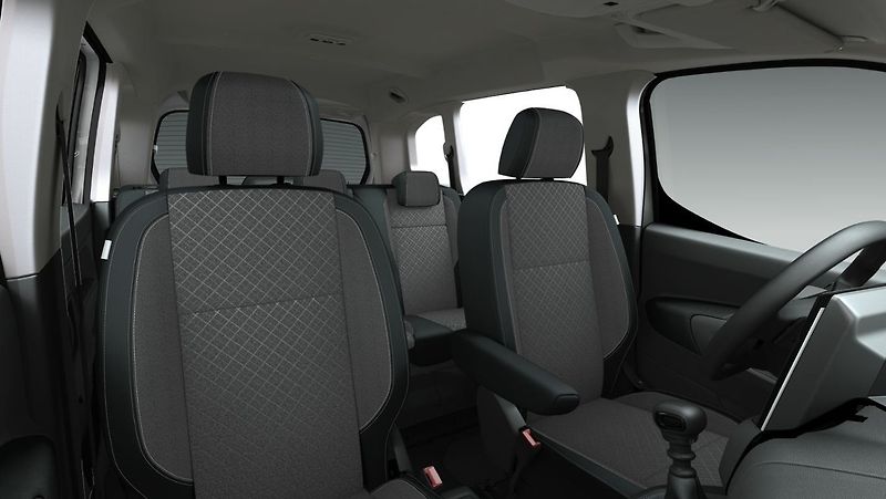 Opel Combo (2026) L1H1 Ed. Plus 1.2 TURBO 110k - fotka 7 z 9