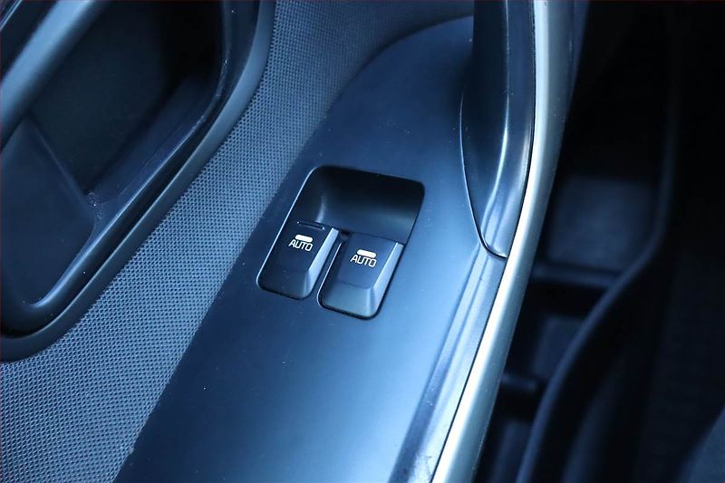 Kia Ceed (2012) 1.4 CVVT, Serv.kniha - fotka 16 z 19