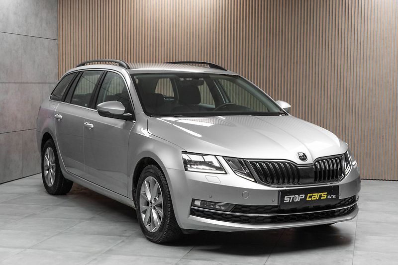 Škoda Octavia 1.6 TDI*85kW*STYLE*DPH* - fotka 3 z 36