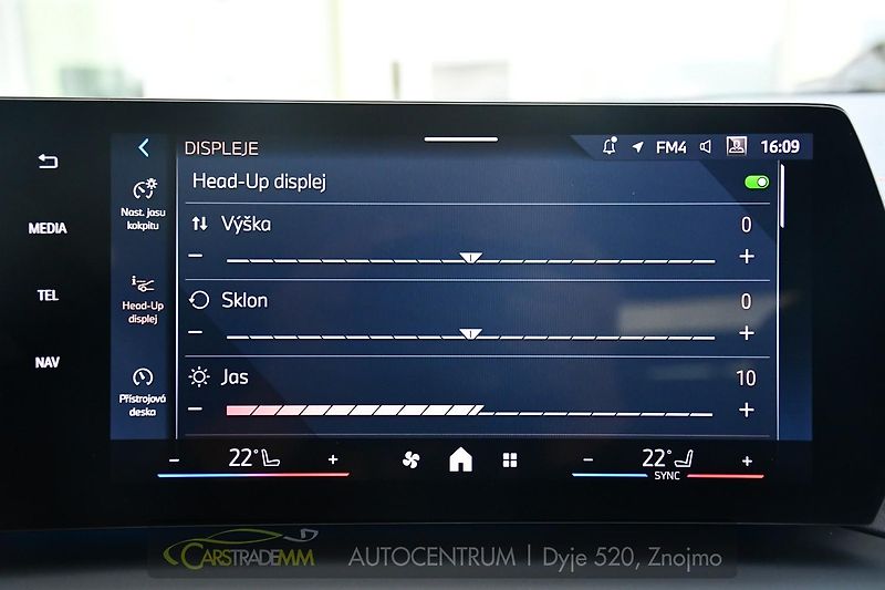 BMW Řada 1 118d M-SPORT 1M ČR - fotka 40 z 54