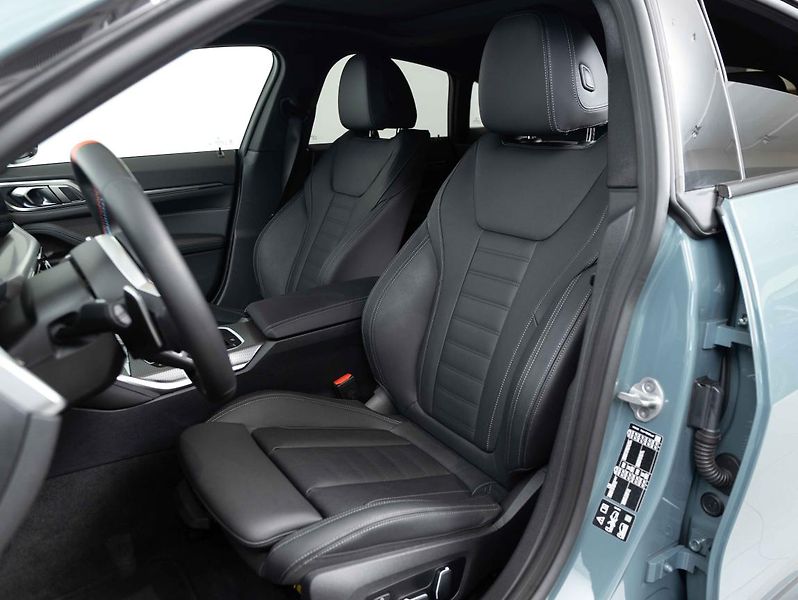 BMW Řada 4 M440i xDrive Gran Coupé - fotka 16 z 21