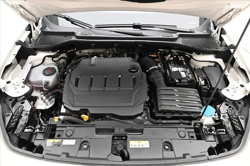 Cupra Formentor 2,0 TDI 110kW DSG 4x4 Záruka a - fotka 9 z 31