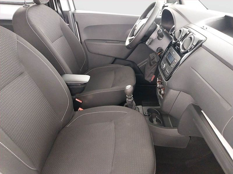 Dacia Dokker (2020) Arctica 1.3 TCe, 5Míst, ČR - fotka 9 z 17