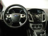 Ford Focus (2013) 1.6 TDi, AC, temp, tažné - náhled 11