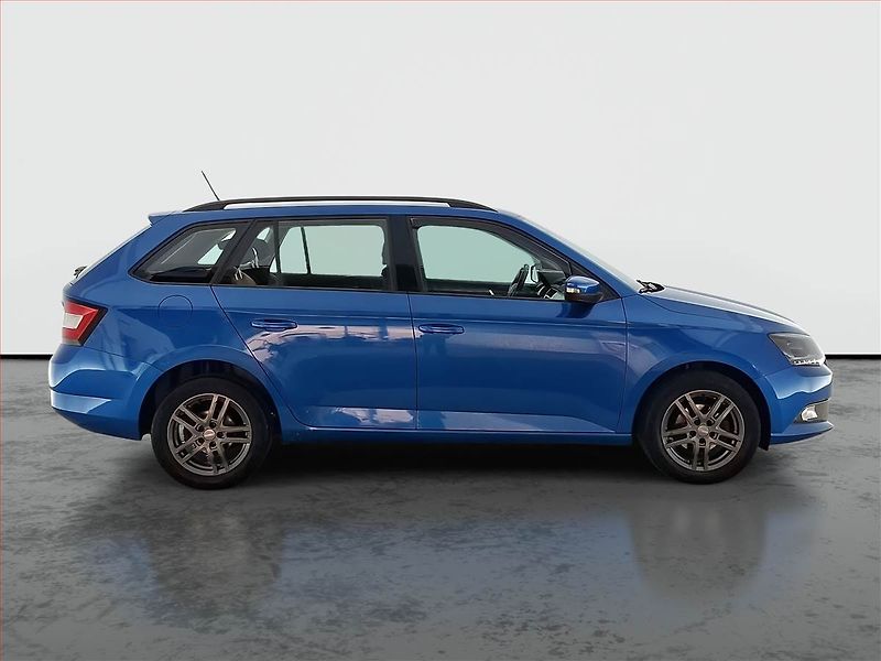 Škoda Fabia (2018) 1.0 TSI, Park. senzory - fotka 6 z 15