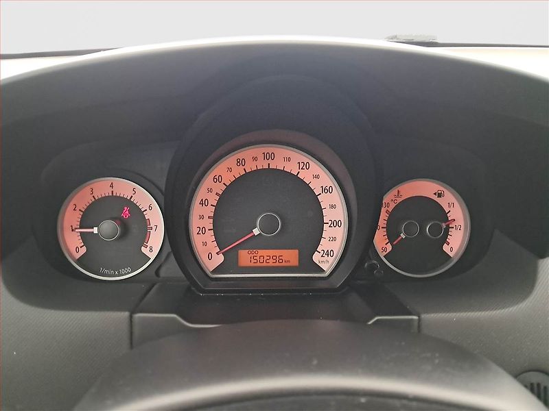 Kia Ceed (2007) LX 1.6 i, Serv.kniha, nová STK - fotka 11 z 17