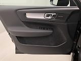 Volvo XC40 (2026) B3 AUT DARK ULTRA  - náhled 7