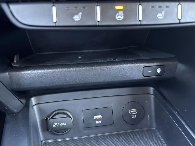 Kia Ceed 1,5 TGDi AT TOP PLNÝservisKIA - fotka 30 z 44
