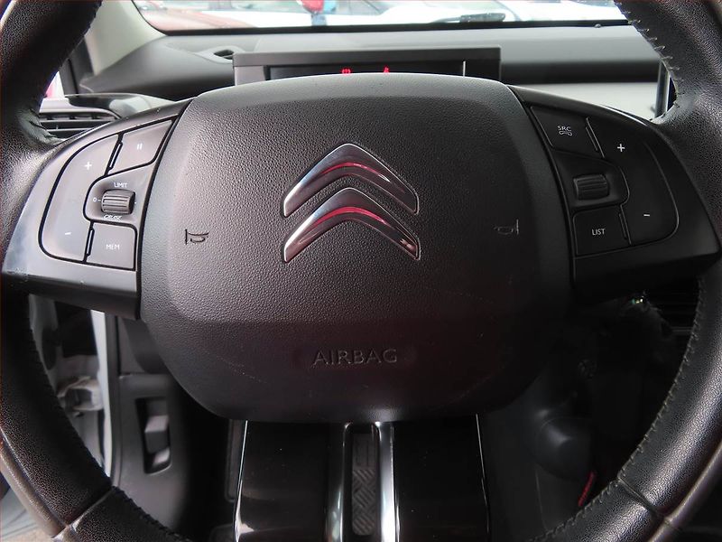 Citroën C4 Cactus (2017) 1.2 PureTech, Serv.kniha - fotka 16 z 16