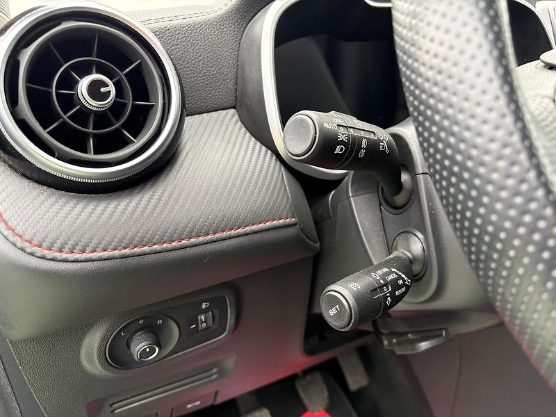 MG ZS 1.5 DVVT 78kW, Full LED - fotka 16 z 20