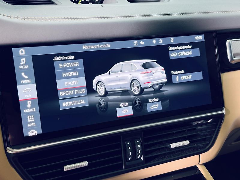 Porsche Cayenne (2020) TURBO.S ZÁRUKA.27 VZDUCH MASÁŽ - fotka 32 z 49