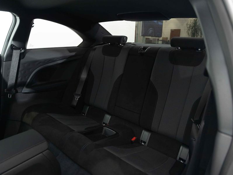 BMW Řada 2 M240i xDrive Coupé - fotka 19 z 21