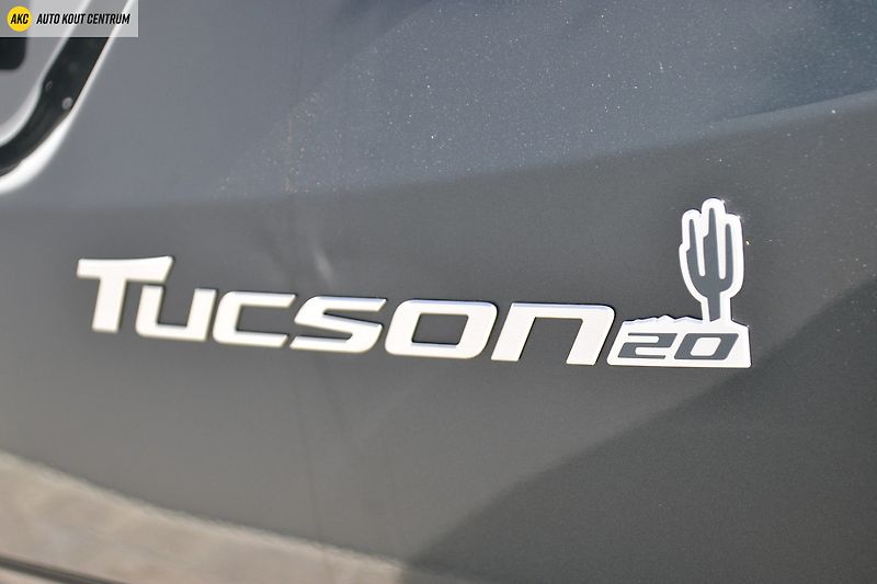 Hyundai Tucson 25 1,6 TGDI 2WD DCT 20 YEARS - fotka 19 z 47