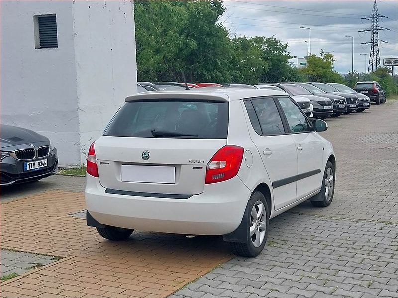 Škoda Fabia (2012) Ambition 1.2 12V, Serv.kniha - fotka 5 z 15