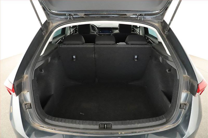 Škoda Scala (2020) 1.0 TSI, Automat, Tempomat - fotka 11 z 15