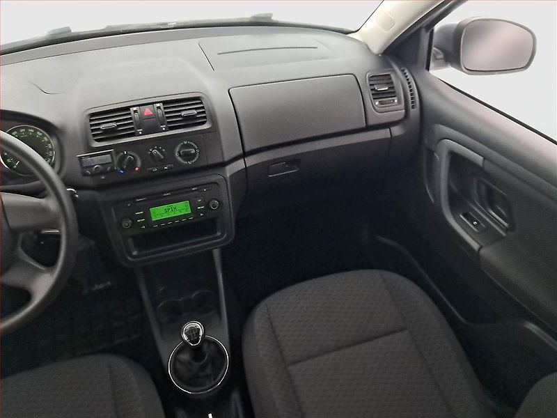 Škoda Fabia (2012) 1.2 TSI, po STK, zamluveno - fotka 8 z 16