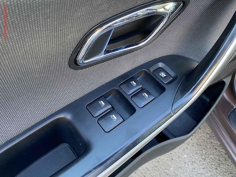 Kia Ceed (2013) 1.4i, 2.maj,ČR, servis.kniha - fotka 13 z 15