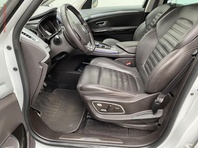 Renault Espace (2015) 1.6 dCi, Intense, AT, LED - fotka 9 z 21