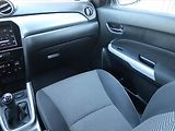 Suzuki Vitara (2015) 1.6 VVT, Navi, Tempomat - náhled 8