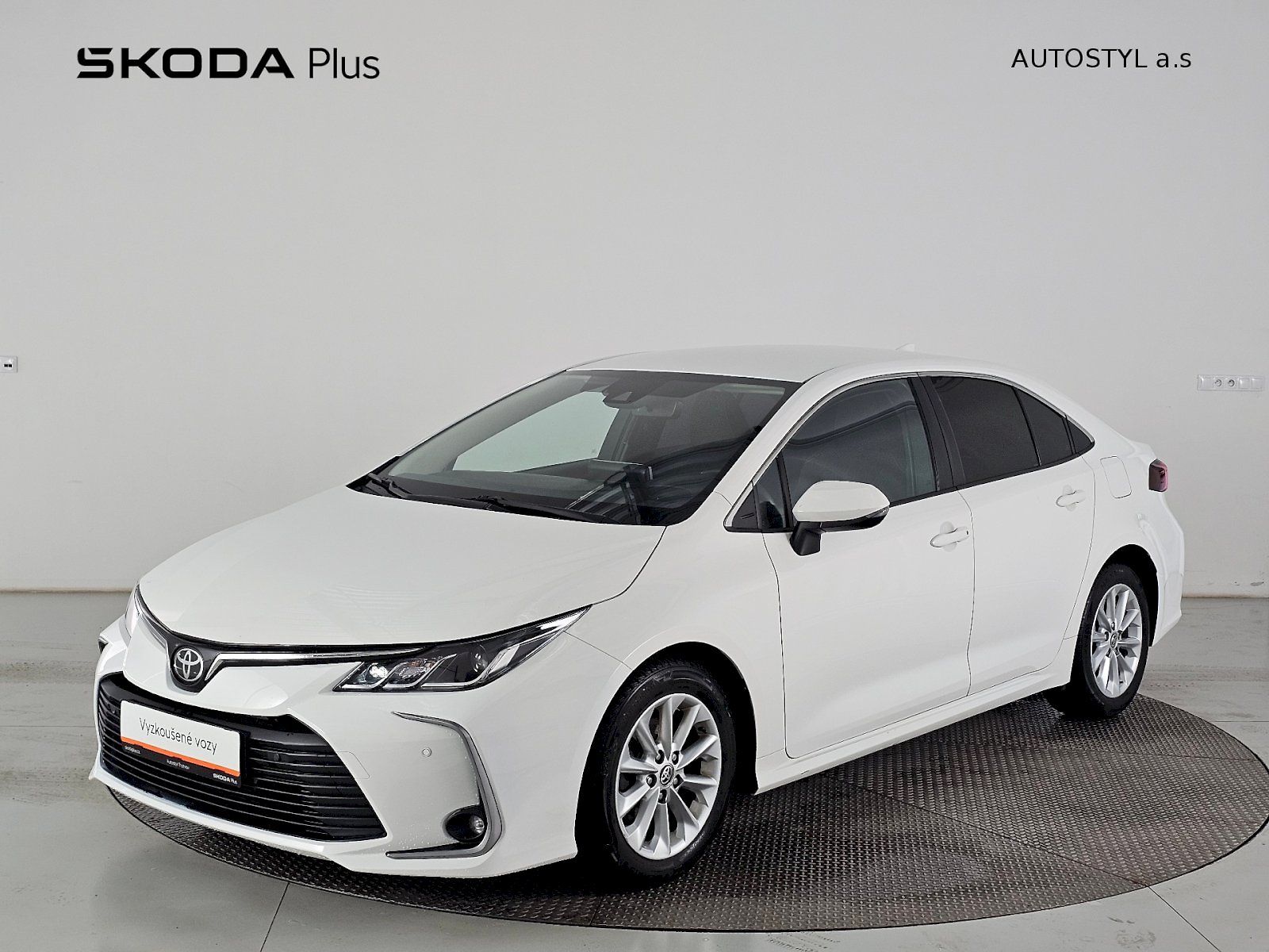 Toyota Corolla 1.5i CVT COMFORT TECH
