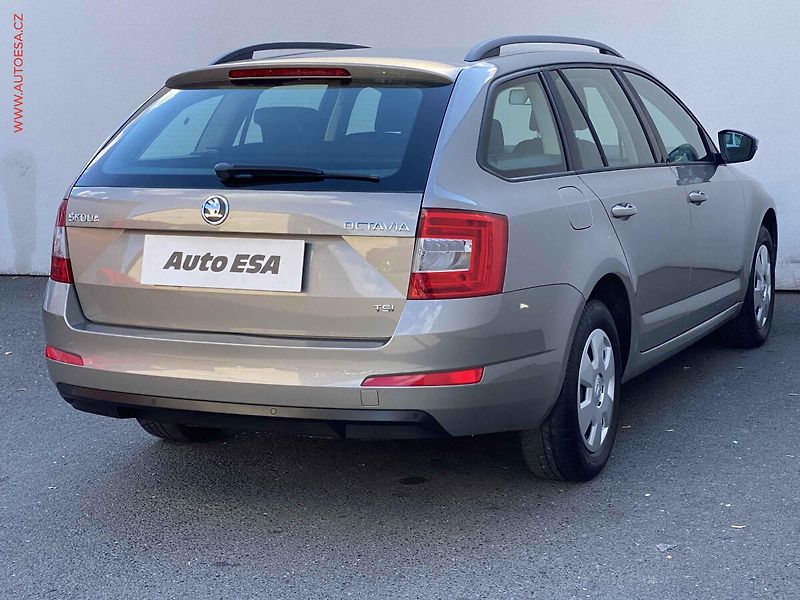 Škoda Octavia (2014) 1.2 TSi, Ambition, +kola - fotka 4 z 17