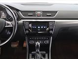 Škoda Superb (2015) Style 2.0 TDI, Automat, Kůže - náhled 12